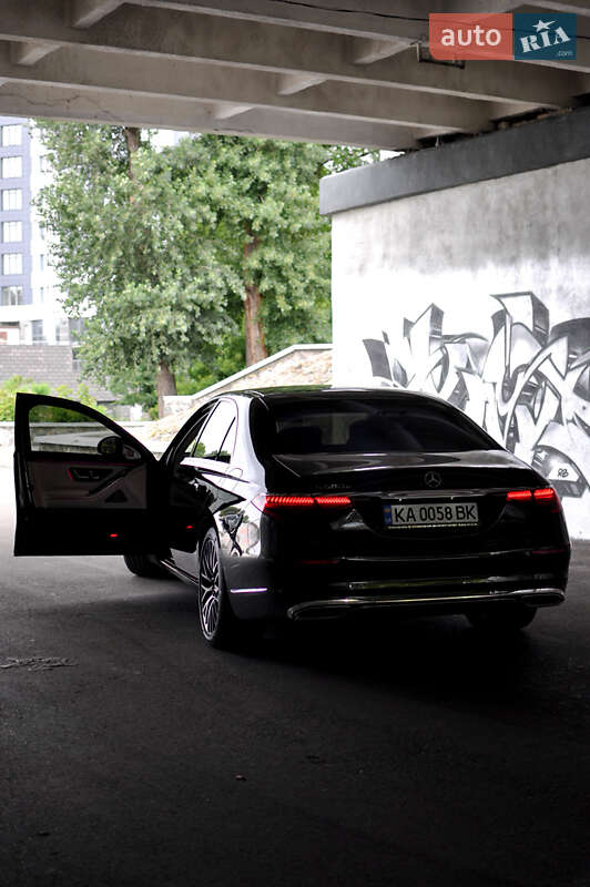 Седан Mercedes-Benz S-Class 2022 в Києві