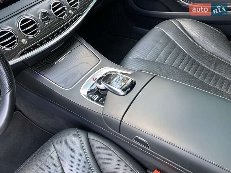 Седан Mercedes-Benz S-Class 2019 в Кривом Роге