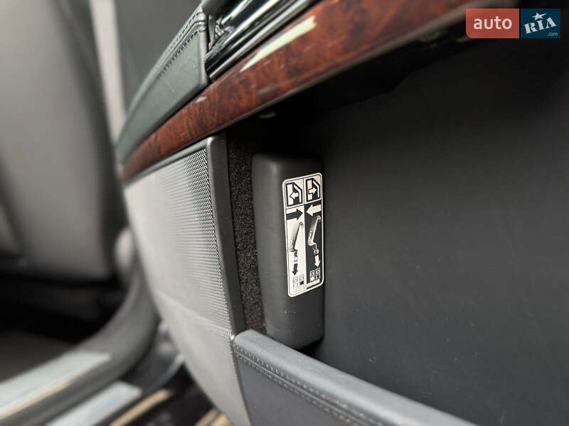 Седан Mercedes-Benz S-Class 2010 в Киеве