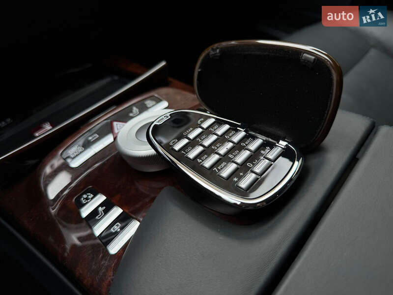 Седан Mercedes-Benz S-Class 2010 в Киеве