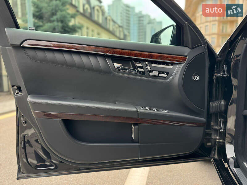 Седан Mercedes-Benz S-Class 2010 в Киеве