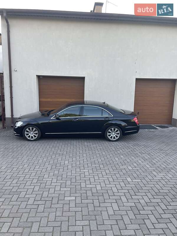 Седан Mercedes-Benz S-Class 2012 в Запоріжжі фото 2 Седан Mercedes-Benz S-Class 2012 в Запоріжжі