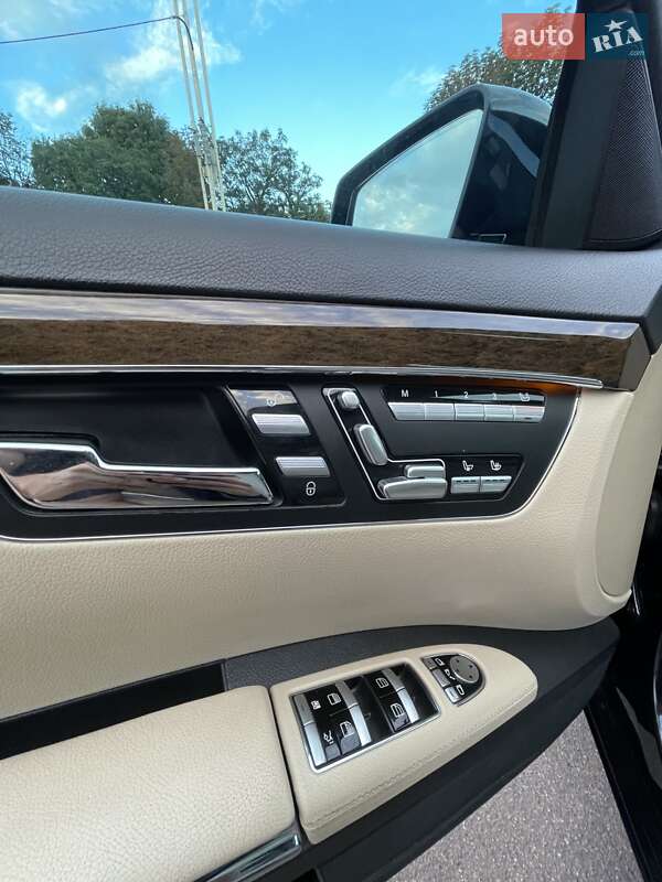 Седан Mercedes-Benz S-Class 2012 в Хмельницькому