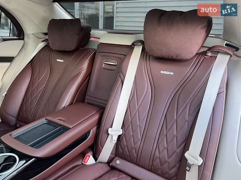 Седан Mercedes-Benz S-Class 2018 в Киеве