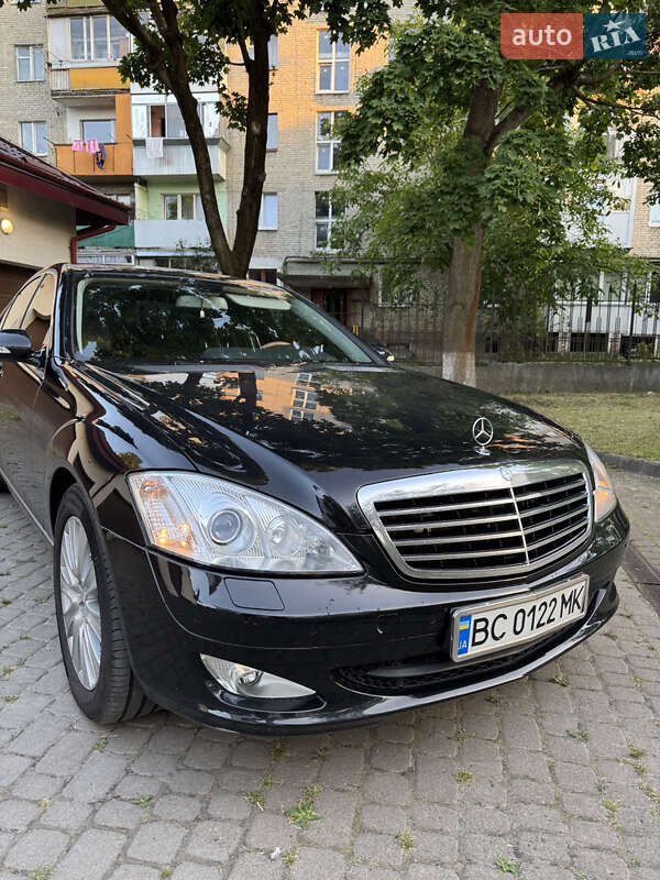Седан Mercedes-Benz S-Class 2008 в Львове