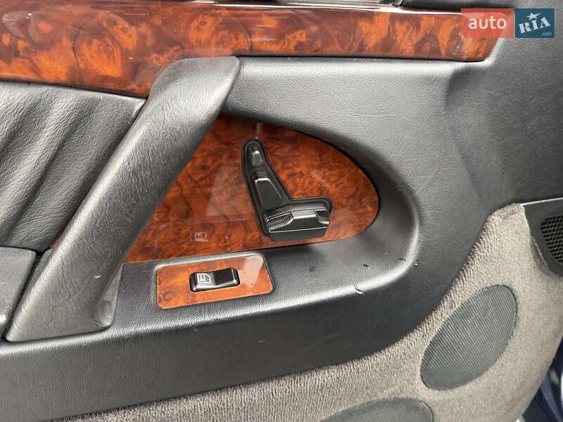 Седан Mercedes-Benz S-Class 1992 в Днепре