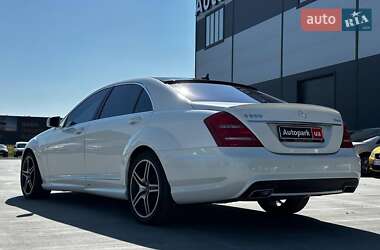 Седан Mercedes-Benz S-Class 2010 в 