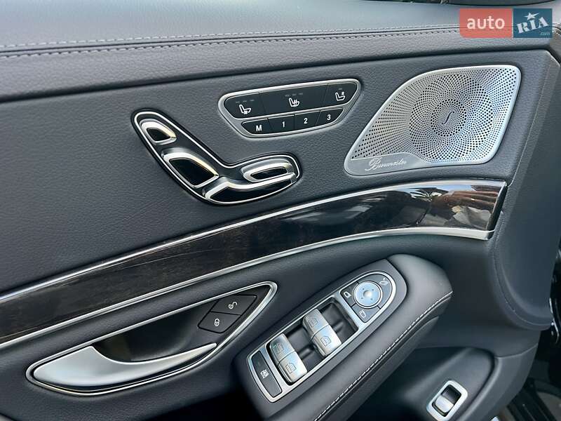 Седан Mercedes-Benz S-Class 2018 в Києві