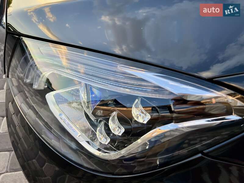 Седан Mercedes-Benz S-Class 2018 в Києві