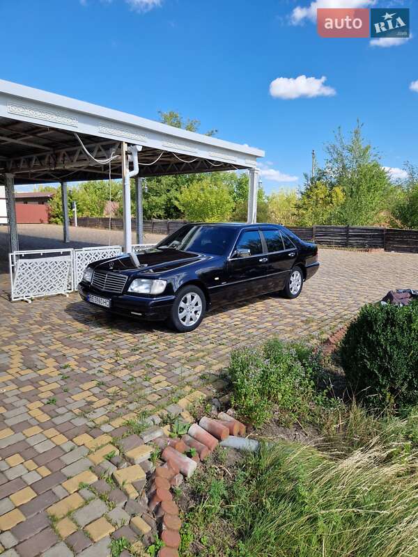 Седан Mercedes-Benz S-Class 1997 в Южноукраїнську