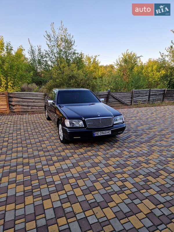 Седан Mercedes-Benz S-Class 1997 в Южноукраїнську