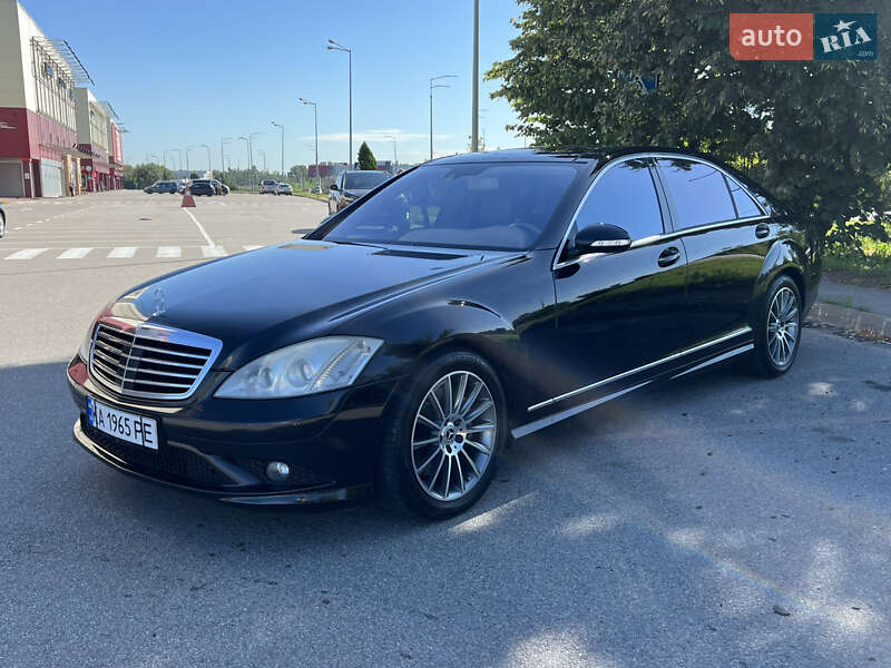 Mercedes-Benz S-Class 2007