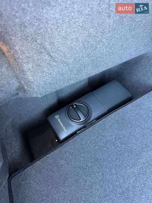 Седан Mercedes-Benz S-Class 1995 в Києві