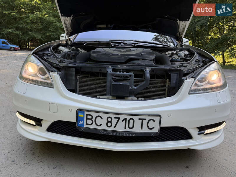Седан Mercedes-Benz S-Class 2010 в Львові