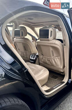 Седан Mercedes-Benz S-Class 2012 в 