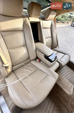 Седан Mercedes-Benz S-Class 2012 в 