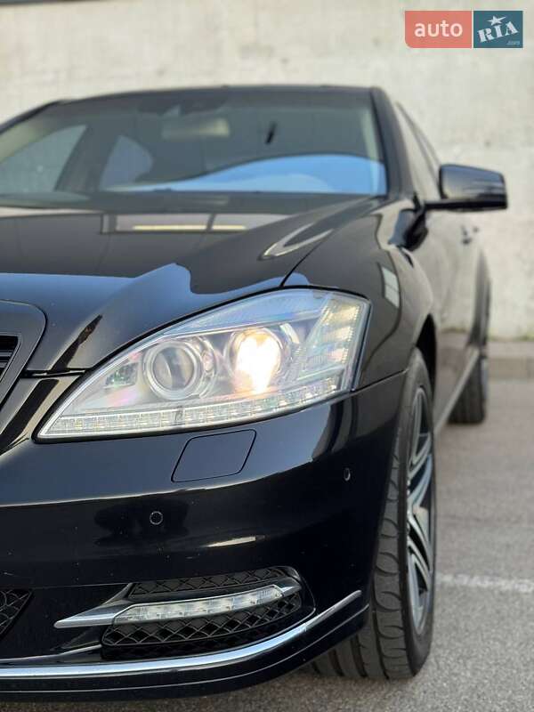 Седан Mercedes-Benz S-Class 2011 в Києві