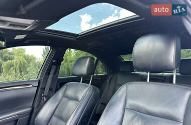 Седан Mercedes-Benz S-Class 2012 в 
