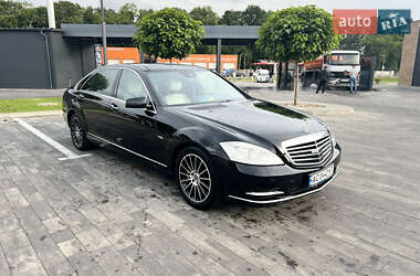 Седан Mercedes-Benz S-Class 2012 в Луцке