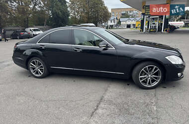 Седан Mercedes-Benz S-Class 2006 в 