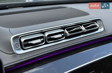 Седан Mercedes-Benz S-Class 2022 в 