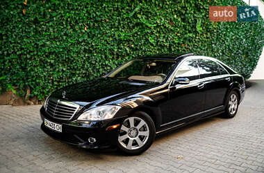 Седан Mercedes-Benz S-Class 2008 в 