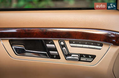 Седан Mercedes-Benz S-Class 2008 в 