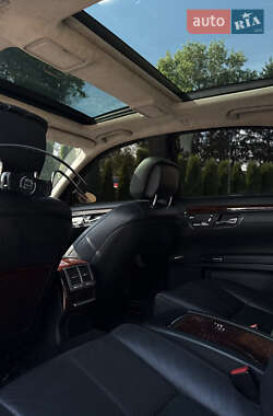 Седан Mercedes-Benz S-Class 2006 в 