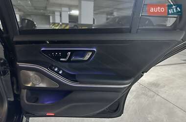 Седан Mercedes-Benz S-Class 2021 в 
