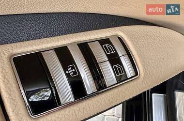 Седан Mercedes-Benz S-Class 2006 в 