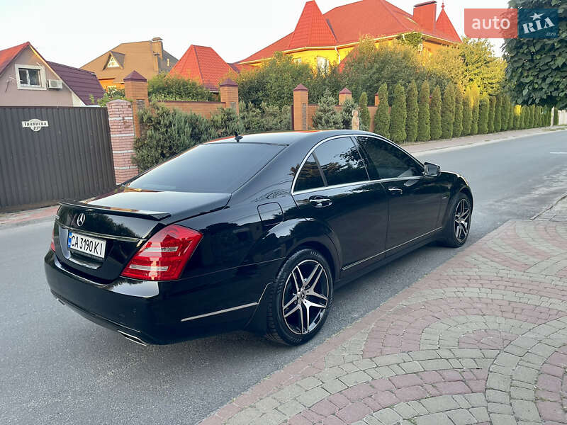 Седан Mercedes-Benz S-Class 2011 в Києві