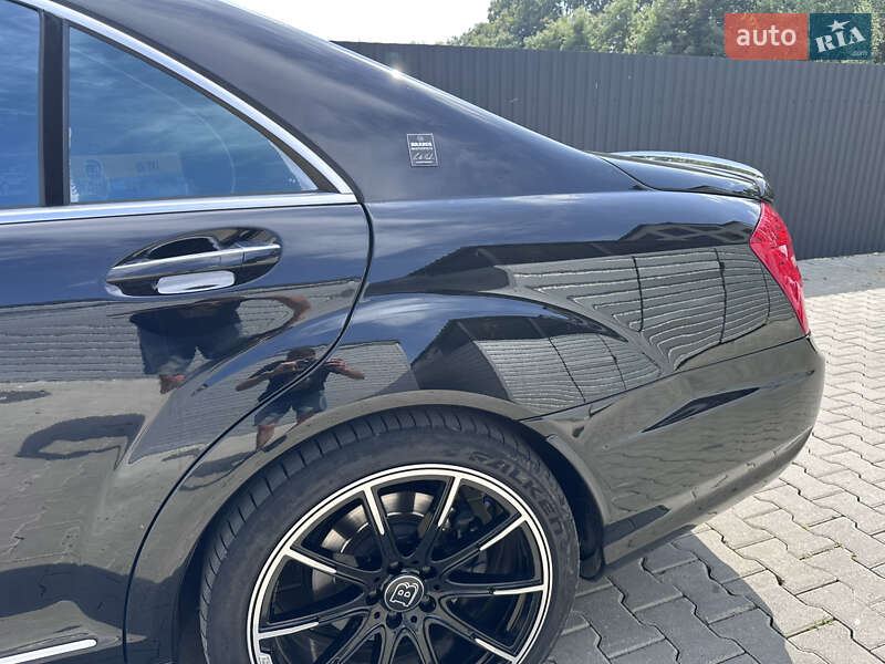 Седан Mercedes-Benz S-Class 2008 в Черновцах