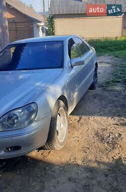 Седан Mercedes-Benz S-Class 2001 в 
