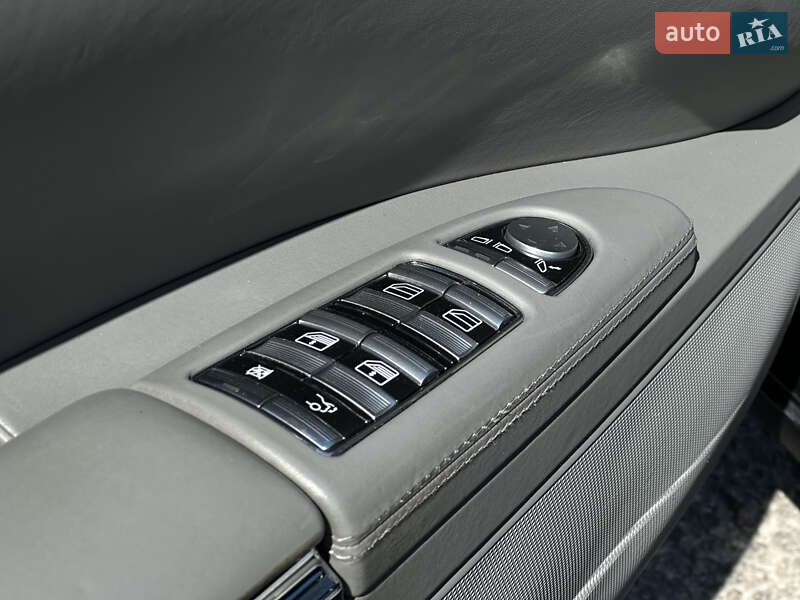 Седан Mercedes-Benz S-Class 2008 в Днепре