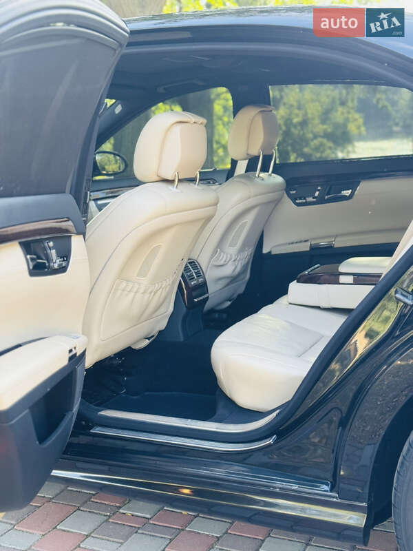 Седан Mercedes-Benz S-Class 2006 в Кропивницком