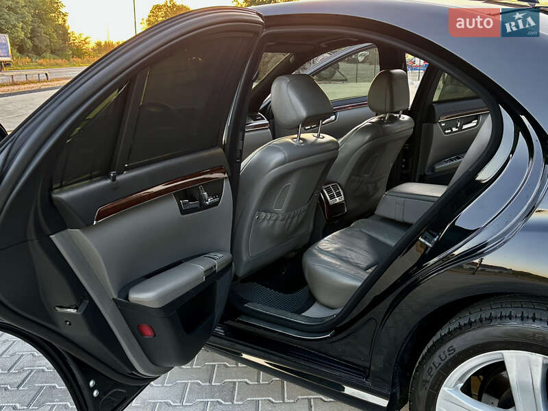 Седан Mercedes-Benz S-Class 2005 в Тернополе