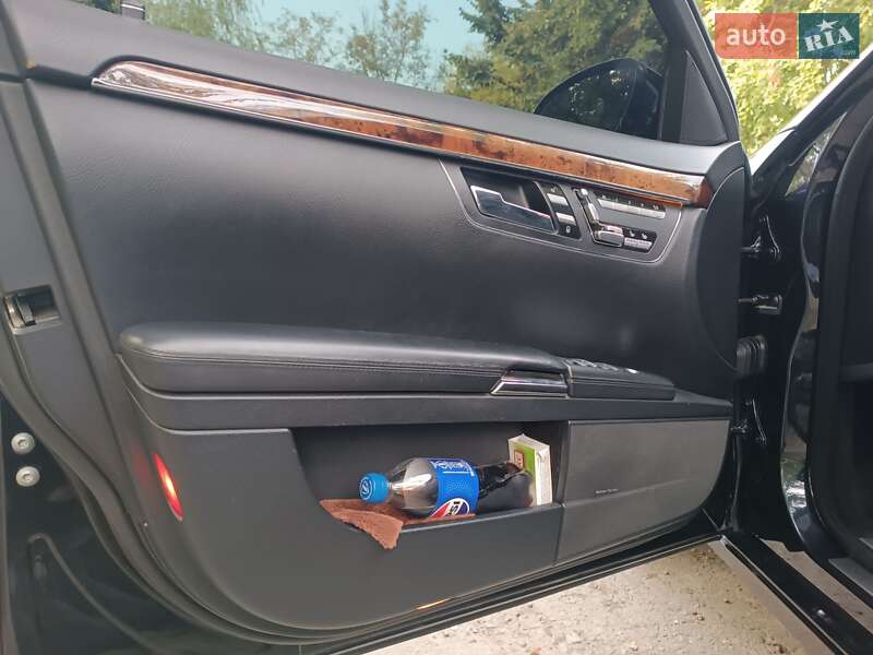 Седан Mercedes-Benz S-Class 2007 в Хмельницком фото 12 Седан Mercedes-Benz S-Class 2007 в Хмельницком