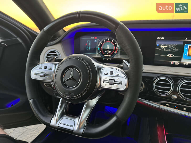 Седан Mercedes-Benz S-Class 2015 в Львові