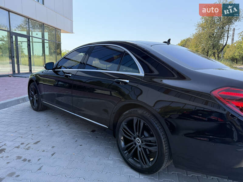 Седан Mercedes-Benz S-Class 2018 в Рівному