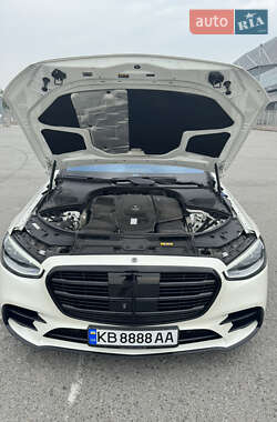 Седан Mercedes-Benz S-Class 2021 в 