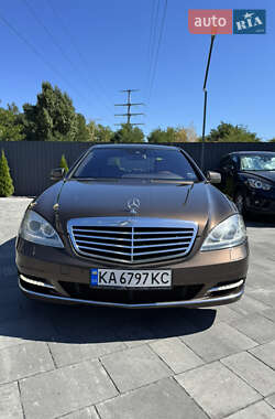 Седан Mercedes-Benz S-Class 2011 в 