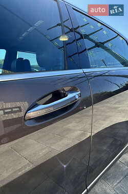 Седан Mercedes-Benz S-Class 2011 в 
