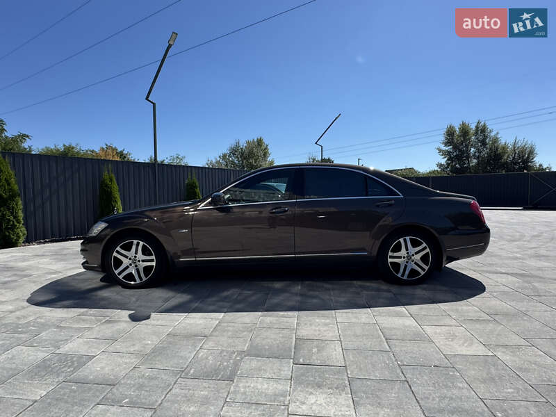 Седан Mercedes-Benz S-Class 2011 в Киеве