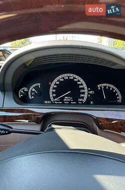 Седан Mercedes-Benz S-Class 2011 в 