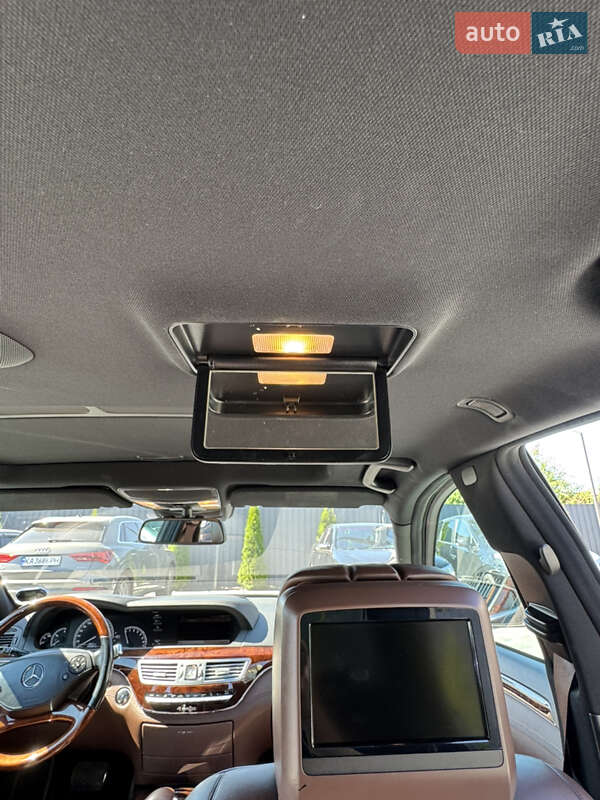 Седан Mercedes-Benz S-Class 2011 в Киеве