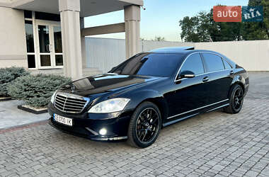 Седан Mercedes-Benz S-Class 2008 в 
