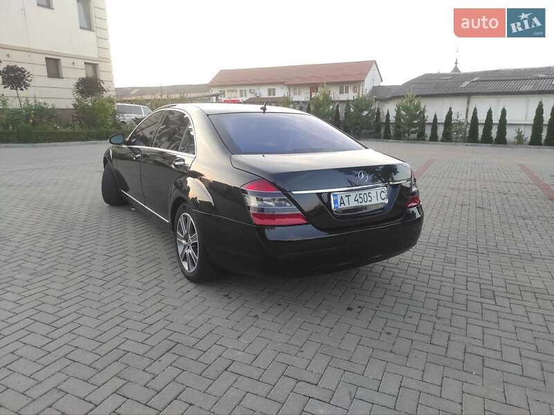 Седан Mercedes-Benz S-Class 2006 в Золочеве