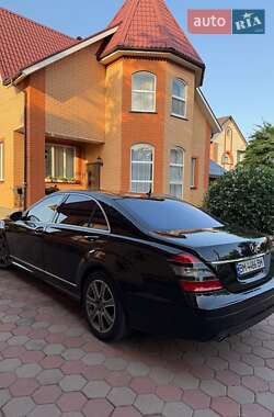 Седан Mercedes-Benz S-Class 2007 в  фото 8 Седан Mercedes-Benz S-Class 2007 в