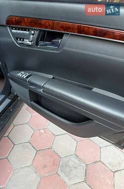 Седан Mercedes-Benz S-Class 2007 в  фото 22 Седан Mercedes-Benz S-Class 2007 в
