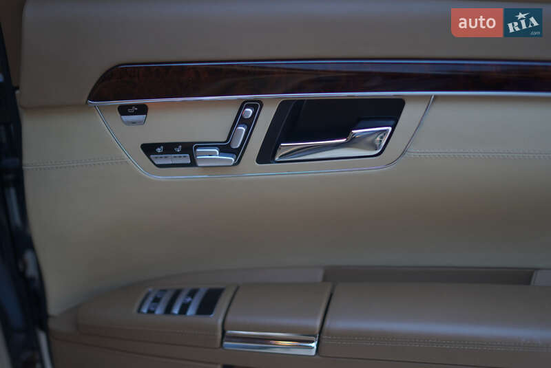 Седан Mercedes-Benz S-Class 2006 в Тернополе